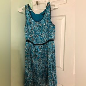 Ann Taylor Sleeveless Dress Size 10